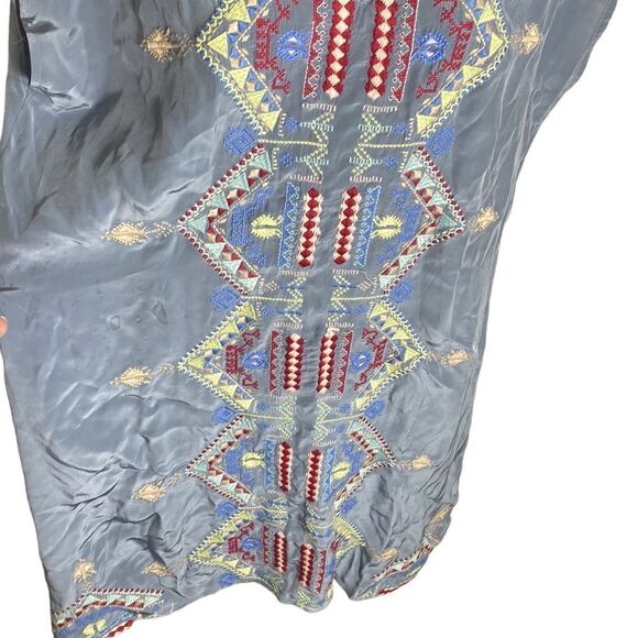 Sundance women’s small silk feel southwestern embroidered shift dress - Picture 5 of 8